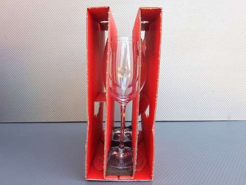 NEW! - Riedel Vinum Sauvignon Blanc Glasses, Set of 2, made of over 24% lead crystal