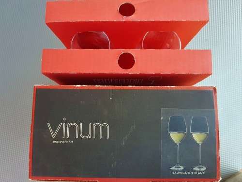 NEW! - Riedel Vinum Sauvignon Blanc Glasses, Set of 2, made of over 24% lead crystal