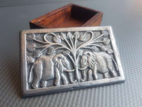 Vintage! Wood & Metal Alloy Trinket Box Elephant Themed.