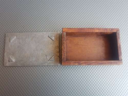 Vintage! Wood & Metal Alloy Trinket Box Elephant Themed.