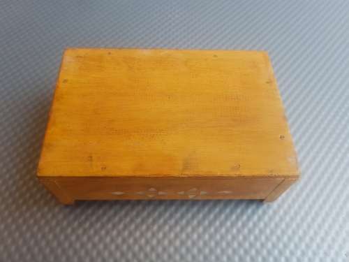 Vintage! Wooden Trinket Box.
