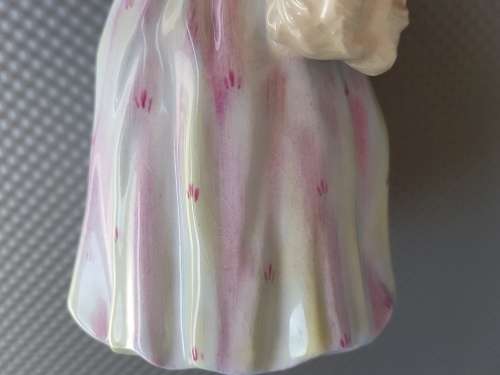 Vintage!  Wedgewood `Debutante ` Figurine Circa 1935