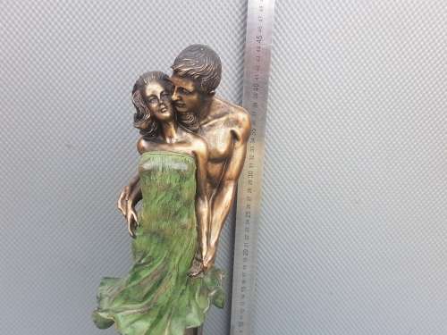 Vintage! Jade Lovers Figurine.