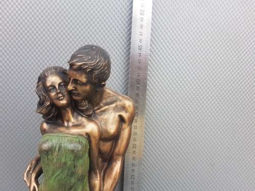 Vintage! Jade Lovers Figurine.