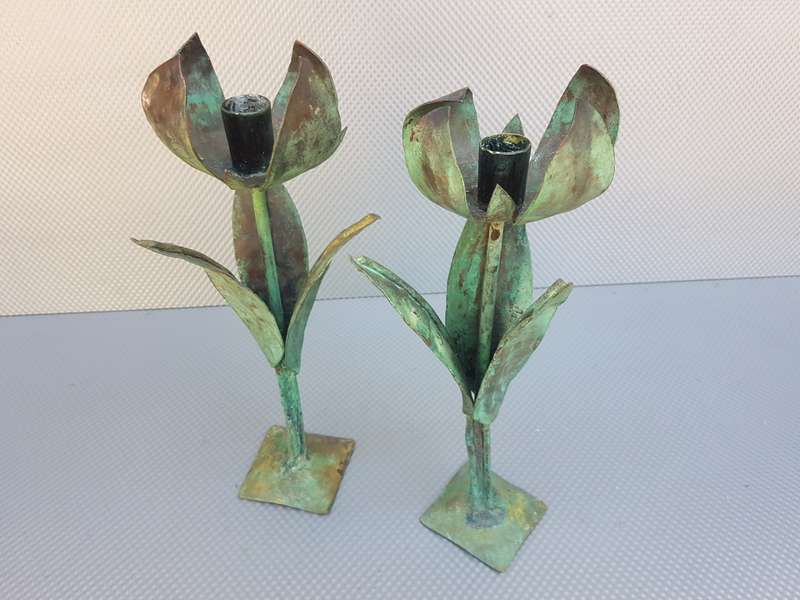 Vintage! Wrought Iron Open Tulip Candle Holders.