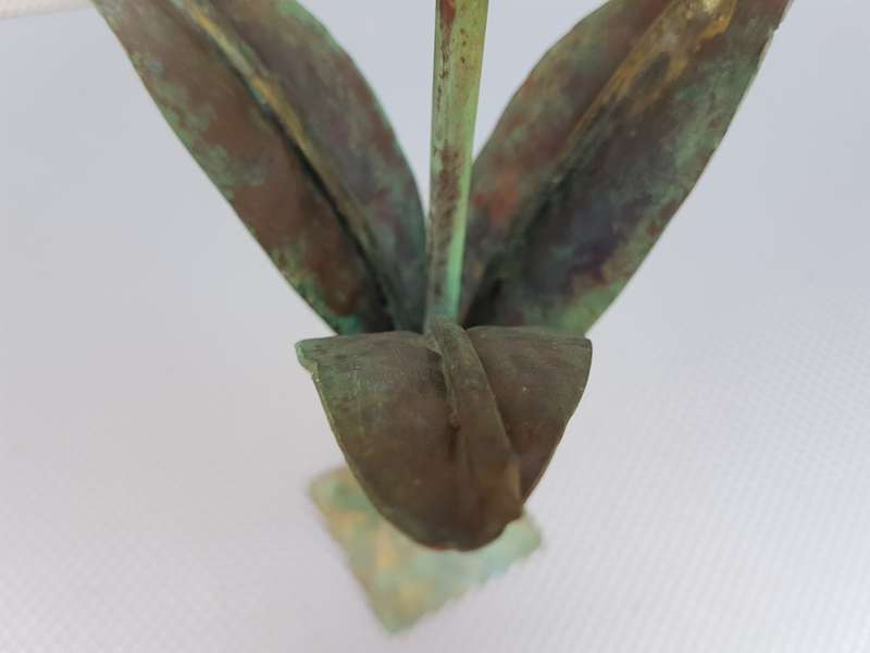 Vintage! Wrought Iron Open Tulip Candle Holders.