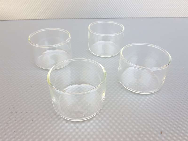 Vintage! Set of 4 Simax Custard Cups / Ramekins.
