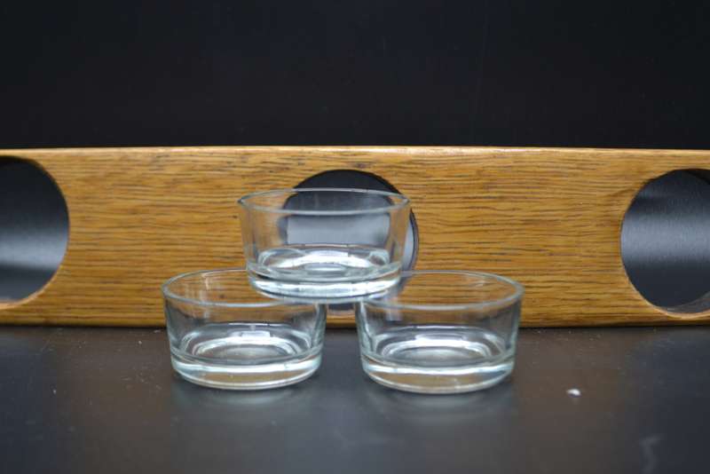 Vintage! 3 Division Tea Light Wood & Glass Candle Holder.