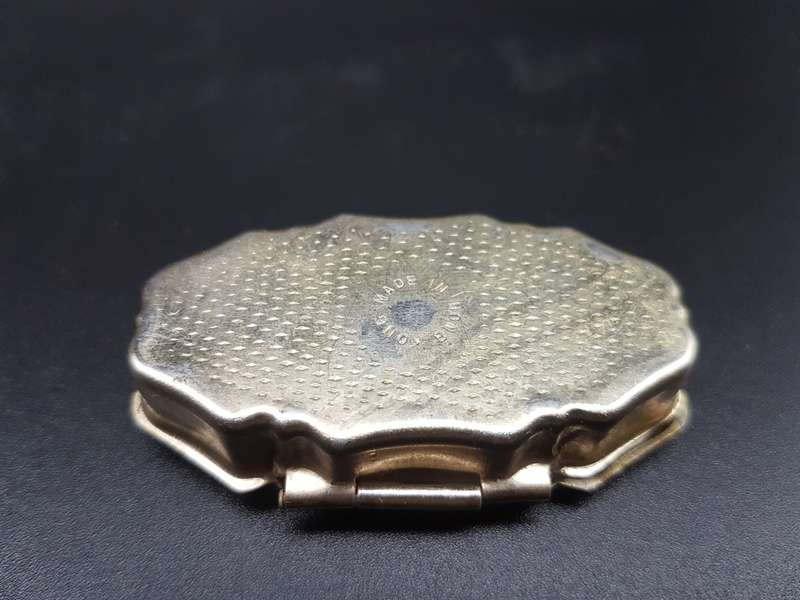 Vintage! Starburst Pill Box Metal Alloy Aqua Blue Turquoise.