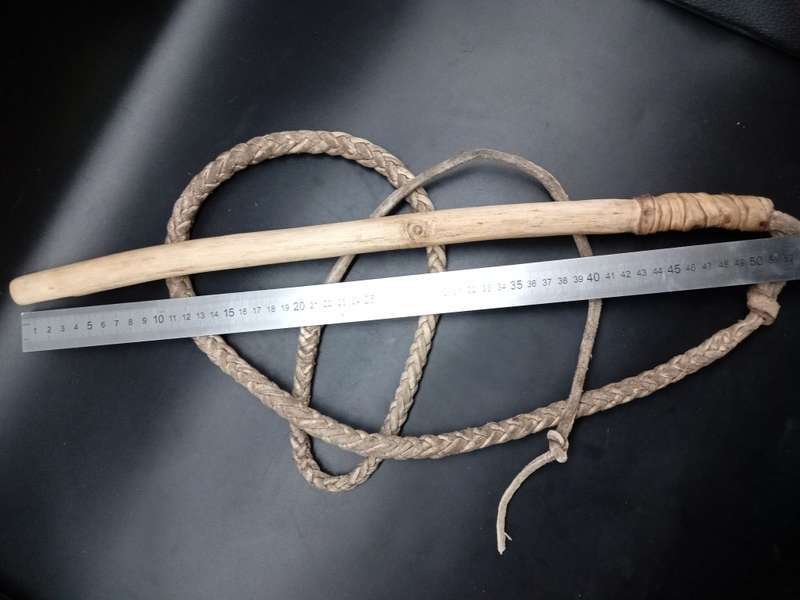 Vintage! Leather And Wood Whip / Sambok