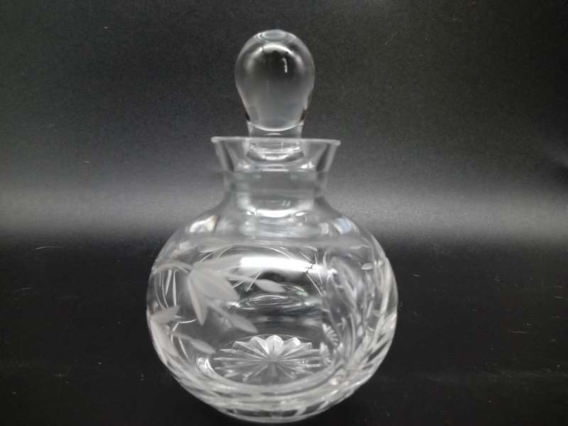 Vintage! Clear Cut Glass Etched Perfume Bottle With Stopper Floral Pattern