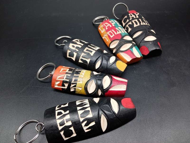 Africa Tribal Souvenir Keyring - Cape Town Wood Sculpted Mask Keychain (5 AVAILABLE - BID PER ITEM)