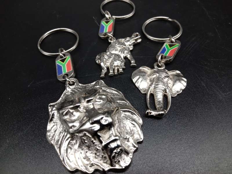 South African Keyrings - Big Five Animal with South African Flag (3 AVAILABLE - BID PER ITEM)