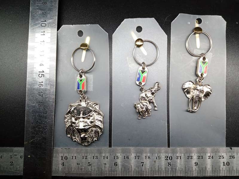 South African Keyrings - Big Five Animal with South African Flag (3 AVAILABLE - BID PER ITEM)