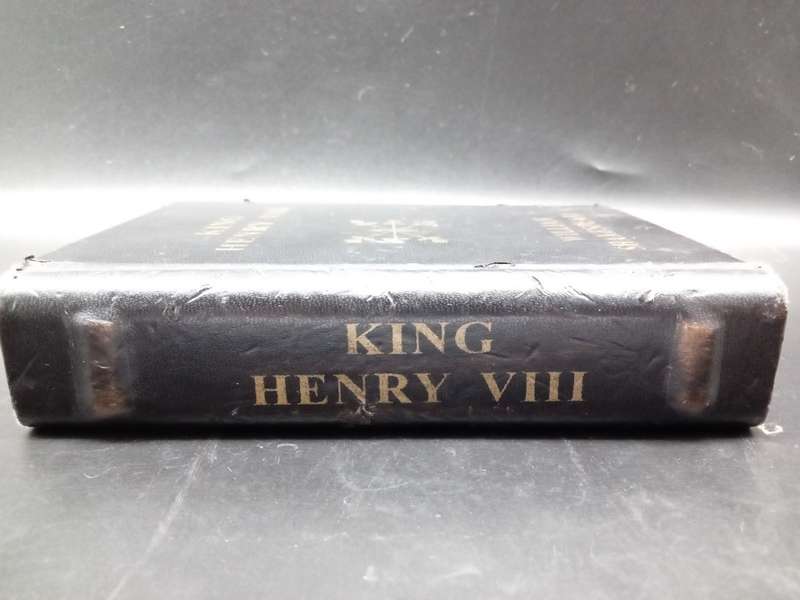 Vintage! Secret Book Hidden Compartment Safe Box William Shakespeare King Henry VIII