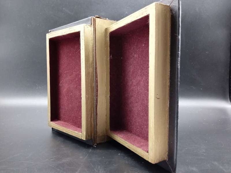 Vintage! Secret Book Hidden Compartment Safe Box William Shakespeare King Henry VIII