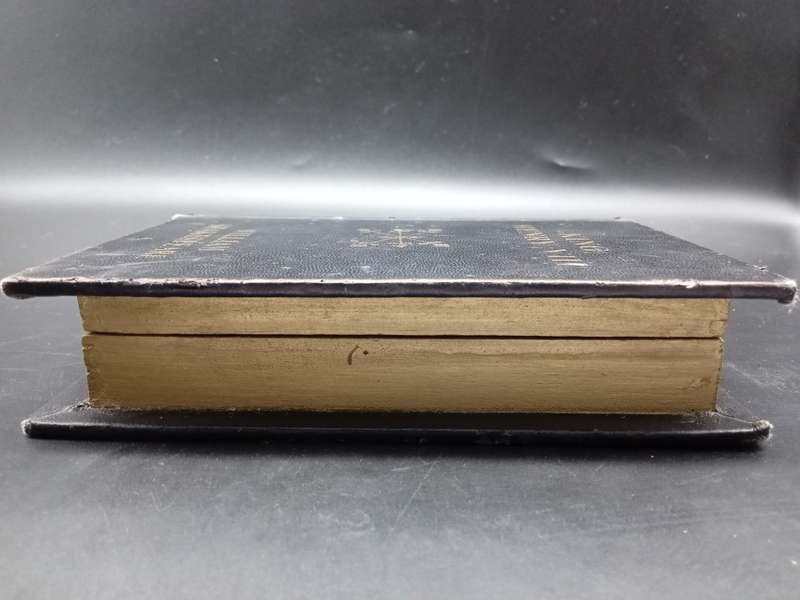 Vintage! Secret Book Hidden Compartment Safe Box William Shakespeare King Henry VIII