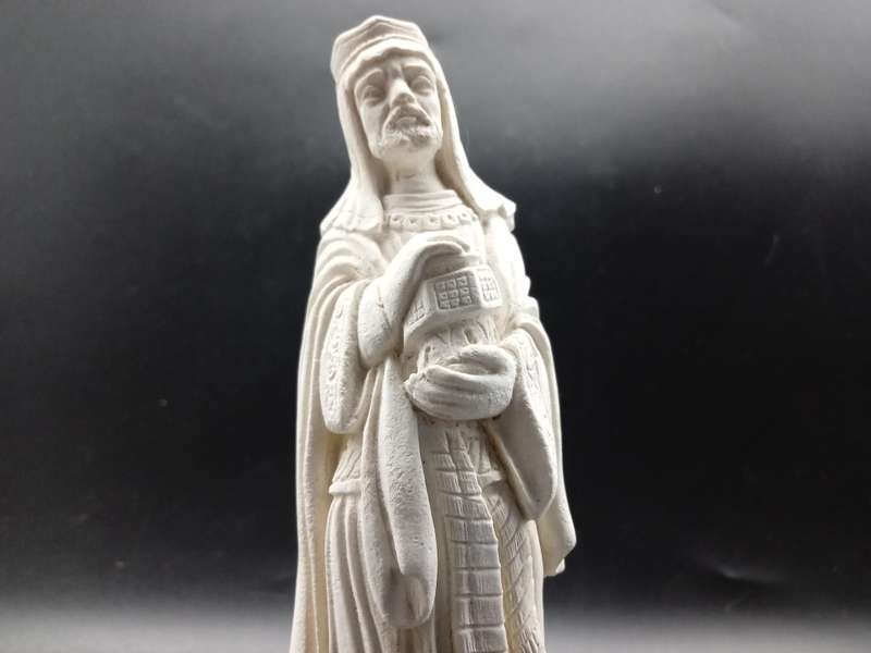 Vintage! Selection Of Unpainted Ceramic Figurines