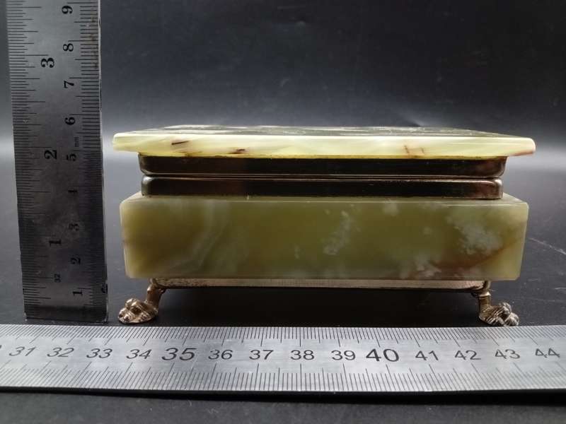 Vintage! Alabaster Marble Trinket Box With Lid.