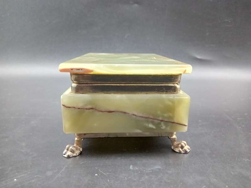 Vintage! Alabaster Marble Trinket Box With Lid.