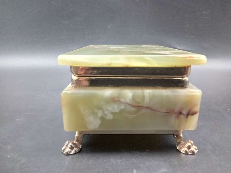 Vintage! Alabaster Marble Trinket Box With Lid.