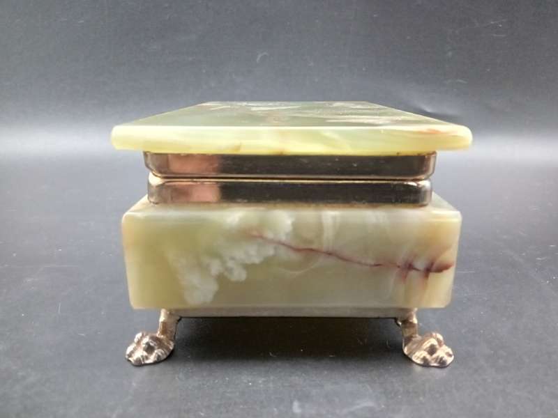 Vintage! Alabaster Marble Trinket Box With Lid.
