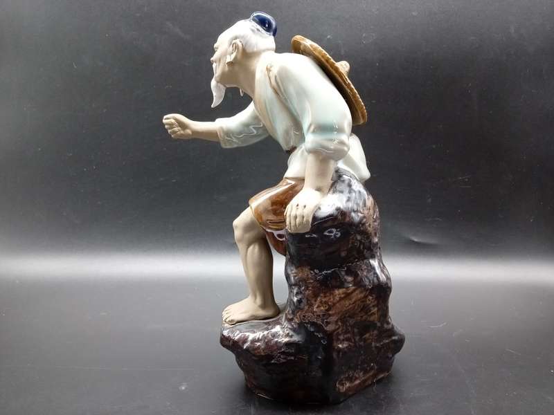 Vintage! Large Shiwan Chinese Mudman Figurine Fisherman.