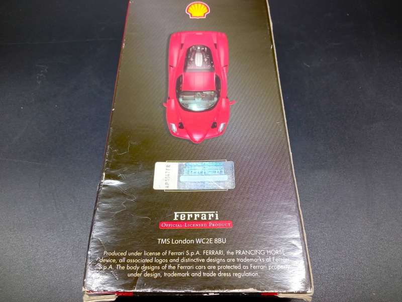 Fantastically Sleek! Enzo Ferrari Model Car Shell V-Power Keyring Key Chain  (10.5cm x 2.5cm)