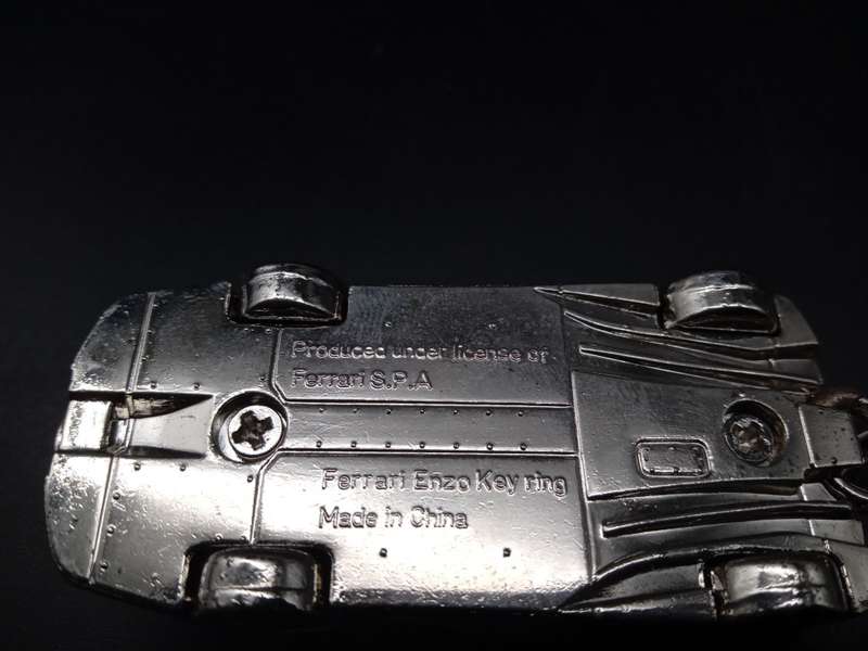 Fantastically Sleek! Enzo Ferrari Model Car Shell V-Power Keyring Key Chain  (10.5cm x 2.5cm)