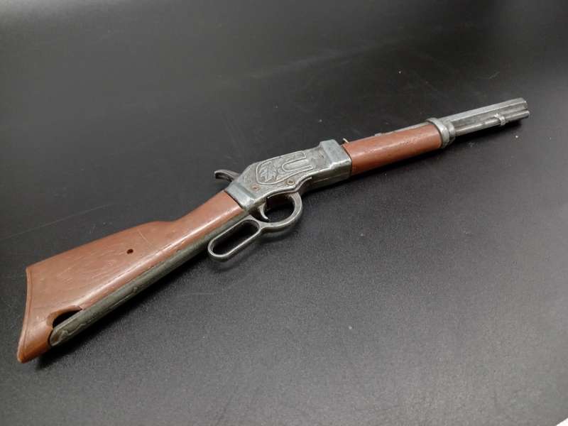 Vintage! Marx Miniature Diecast - Lever Action - Pair of Winchester Rifles