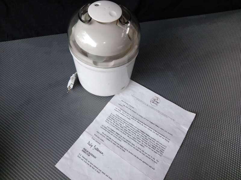 Vintage Kitchen -  JPS Washable Lint remover, Classy Cuisine Canape Maker and Cutter, Yogurt Maker