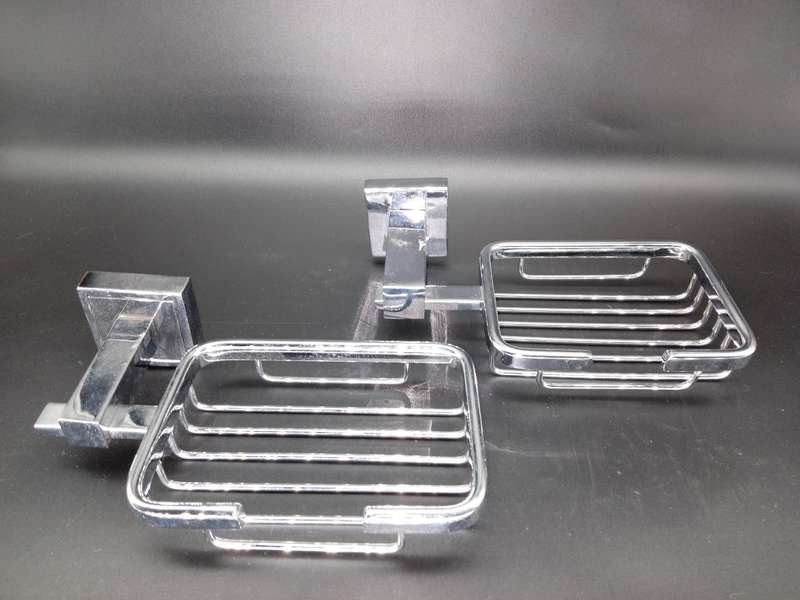 NEW! Bathroom accessories - Soap Dishes x 3 and Bamboo hand towel holder
