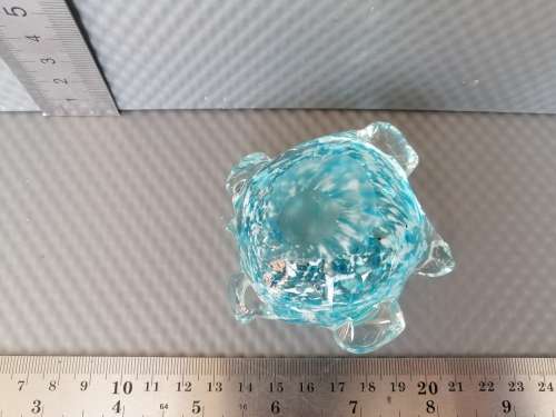 CRAZY R1 - Beautiful Iridescent Glass Turtle