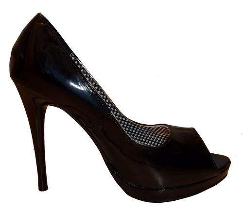 YDE Soul to Sole Patent Peep Toe Pumps (Sizze 6 Only)