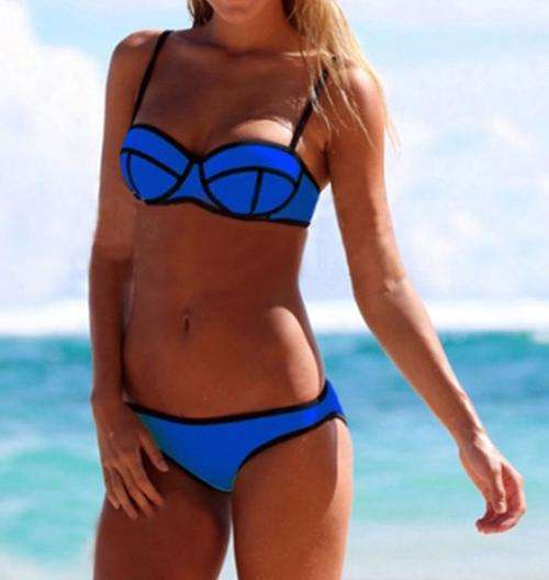 Beach Wear: Colourblock Bikini Set