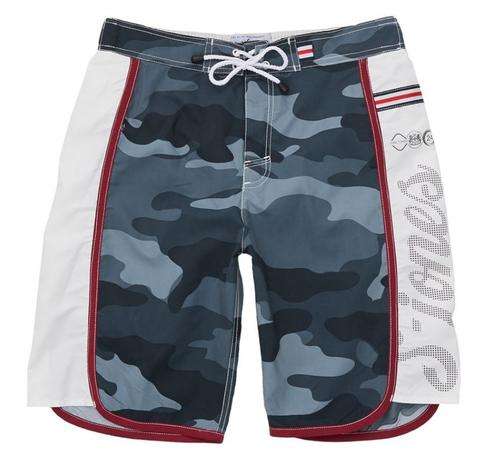 Beach Wear: Men's Camo Print Boardshorts