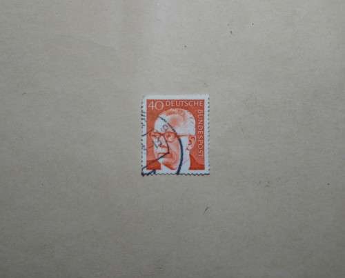 40 pf Deutsche Bundespos Stamp Gustav Heinemann