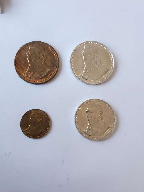 1986 Gold Reef City Token Set of 4 Token Coins