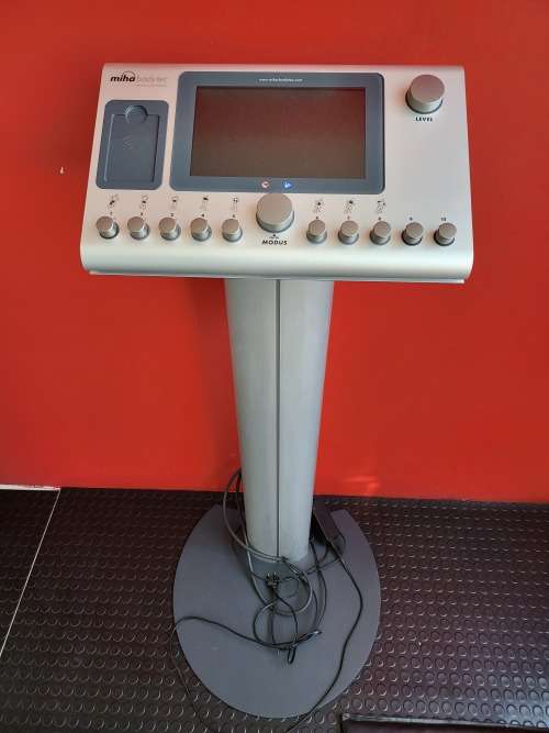 EMS Miha Bodytec Machine Start Your Own Business With Full Set of  12 Suits and 3 Elecrtronode Suits
