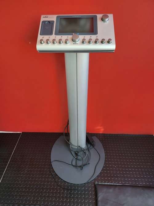 EMS Miha Bodytec Machine Start Your Own Business With Full Set of  12 Suits and 3 Elecrtronode Suits