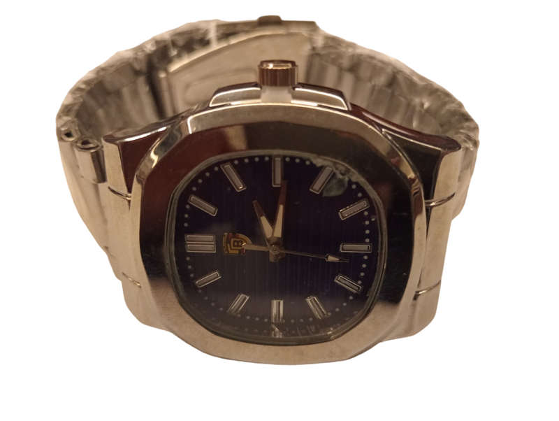 Stunning Mens Analogue Watch - Stylish& Simple  Black/Blue Face With Steel Band -Classic Shape Face