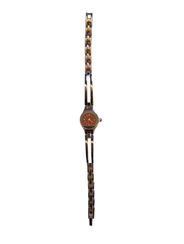 Analogue Watch Bracelet For Women  -Stylish Red Face With Steel Bracelet Band
