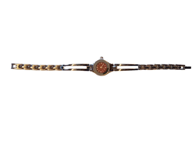 Analogue Watch Bracelet For Women  -Stylish Red Face With Steel Bracelet Band