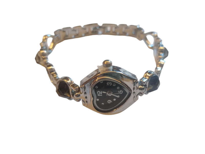 Analogue Watch Bracelet For Women Heart Shaped Face Black With Steel Bracelet Heart Shaped