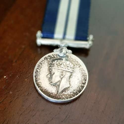 Distinguished Service Medal Miniature