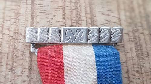 Miniature and Aluminium Full Size Commemorative  Medal Silver Pin-1933 Jubilee