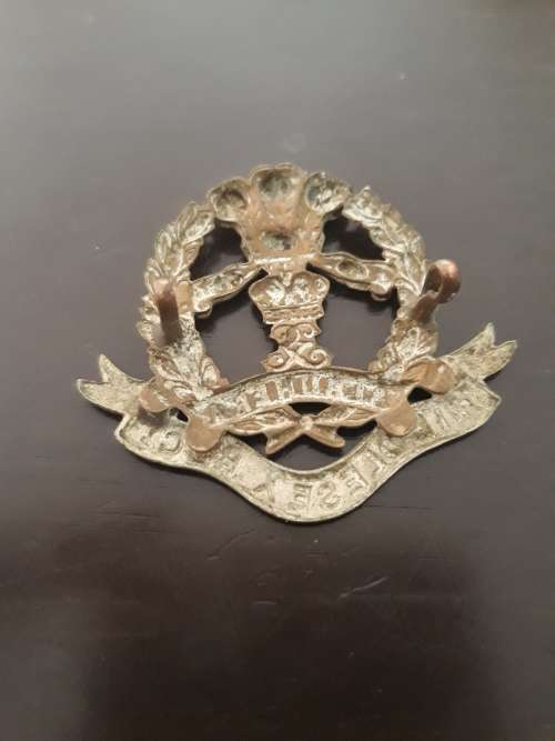 The Duke of Cambridge Own -Middlesex Regiment-1898-1921 Bimetal (2 Pins)