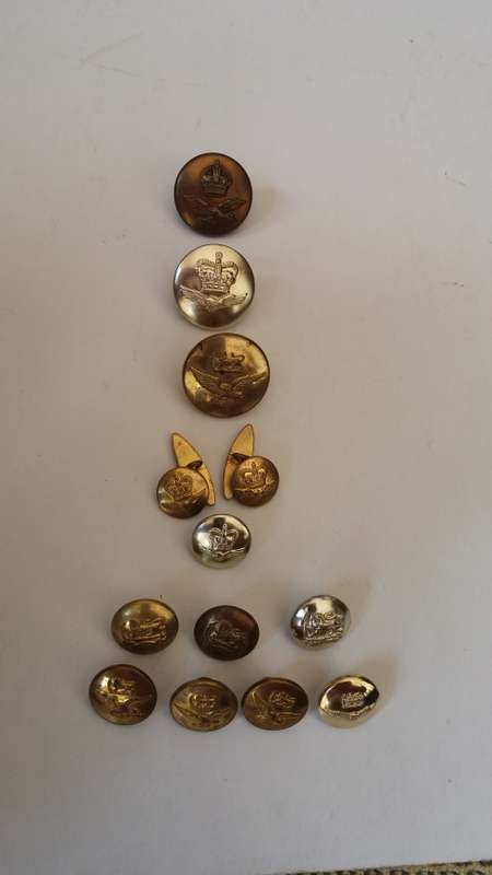 Rhodesian Uniform Buttons (11 off) and Pair Rhodesian Air Force Cuff Links