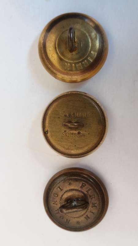 Rhodesian Uniform Buttons (11 off) and Pair Rhodesian Air Force Cuff Links