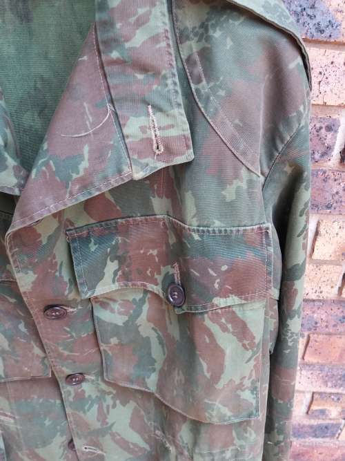 Recce issue(1970-1976) first pattern combat camo set-Large Size to a officer in the S.A.D.F